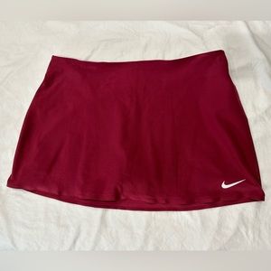 Mike Dri-Fit XL Burgundy Tennis Skort